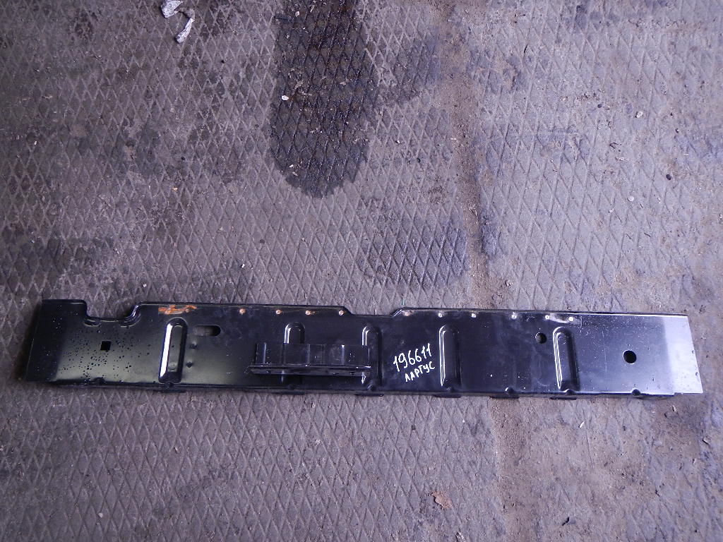 Панель задняя