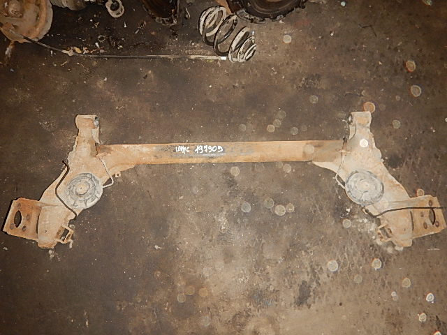 Балка задняя