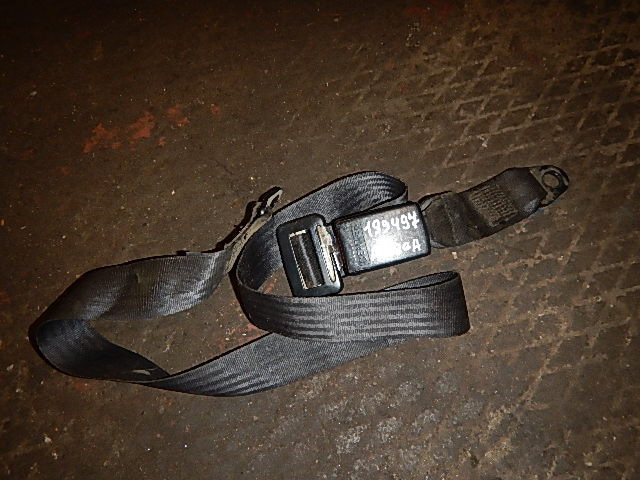 Ремень безопасности