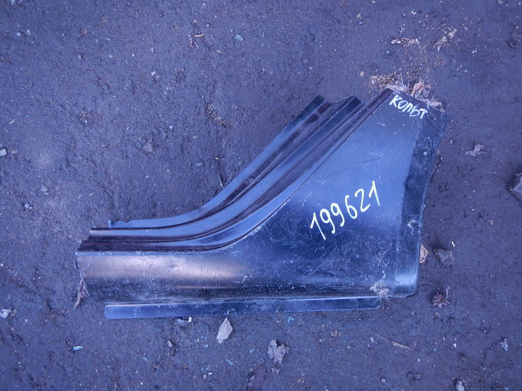 Порог левый