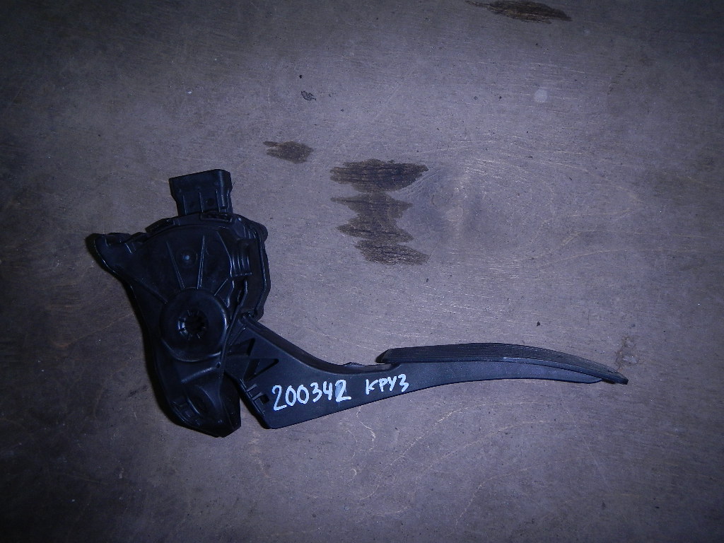 Педаль газа