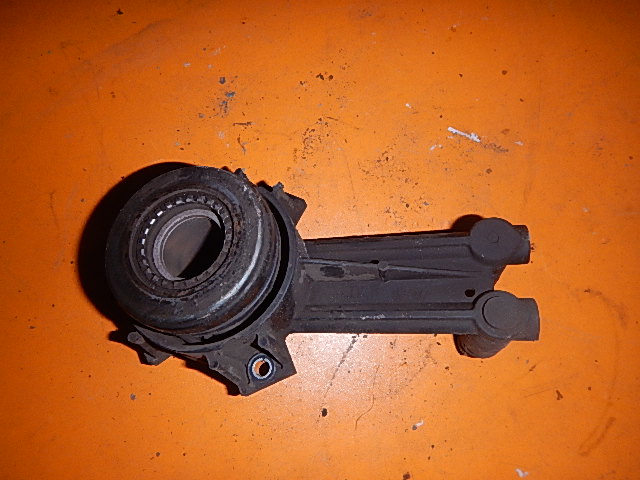 Цилиндр сцепления рабочий