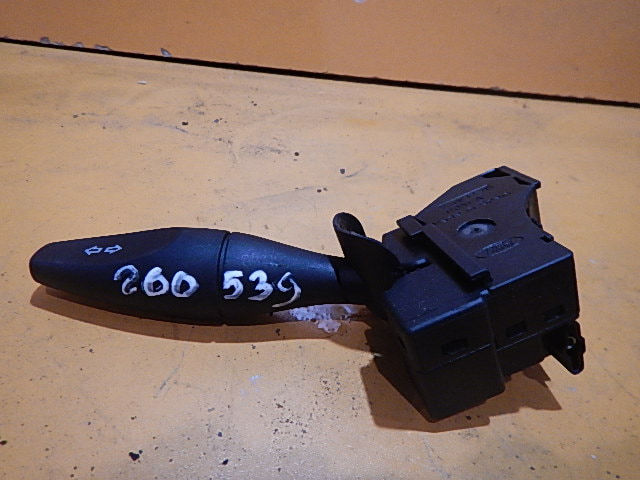 Переключатель поворотов подрулевой