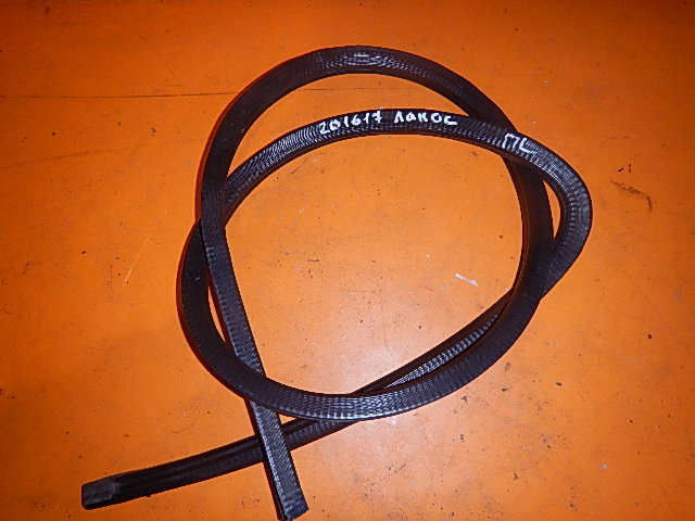 Уплотнитель двери