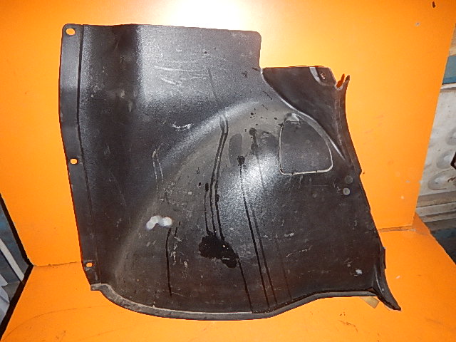 Обшивка багажника