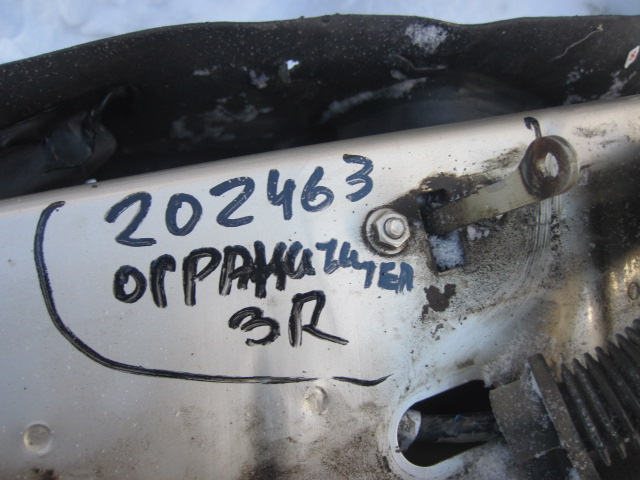 Ограничитель двери