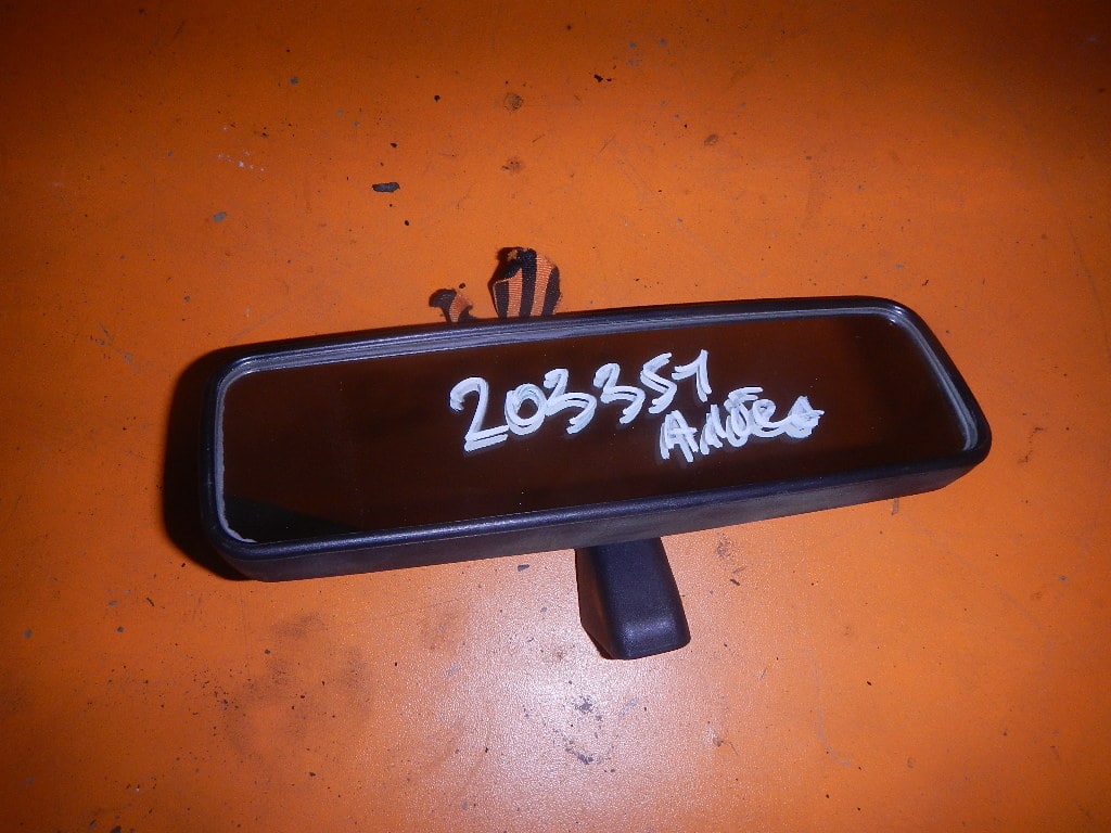 Зеркало заднего вида