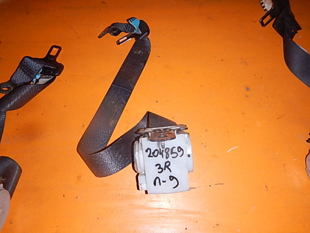 Ремень безопасности