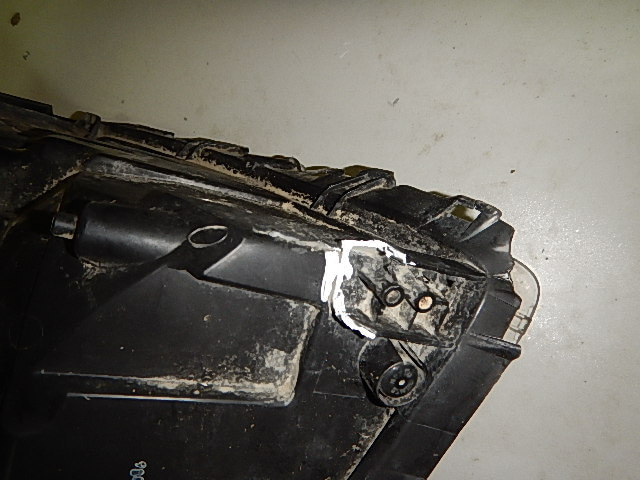 Фара правая