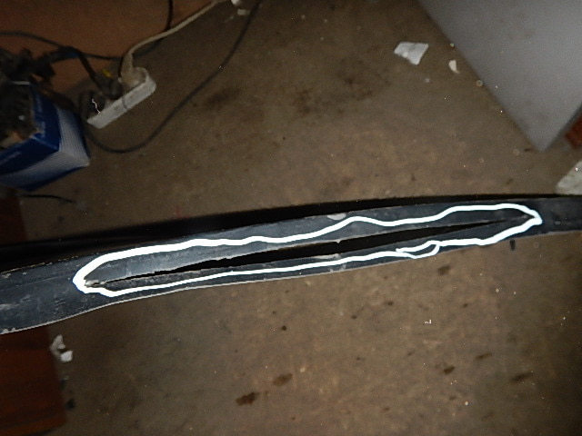 Стекло кузовное глухое правое