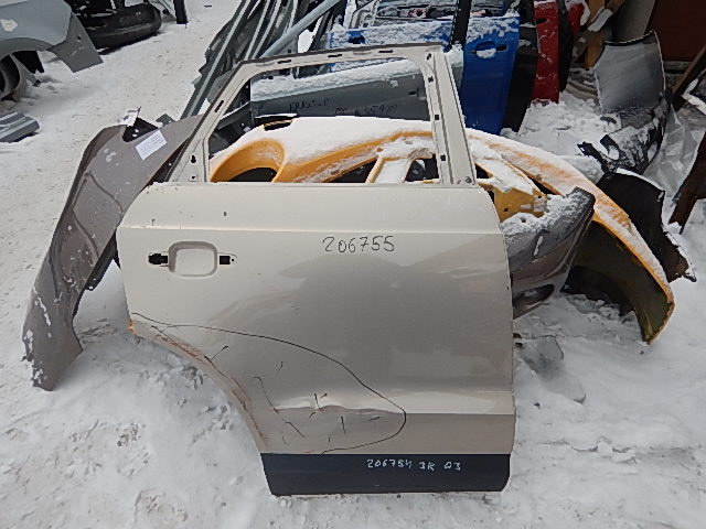 Дверь задняя правая