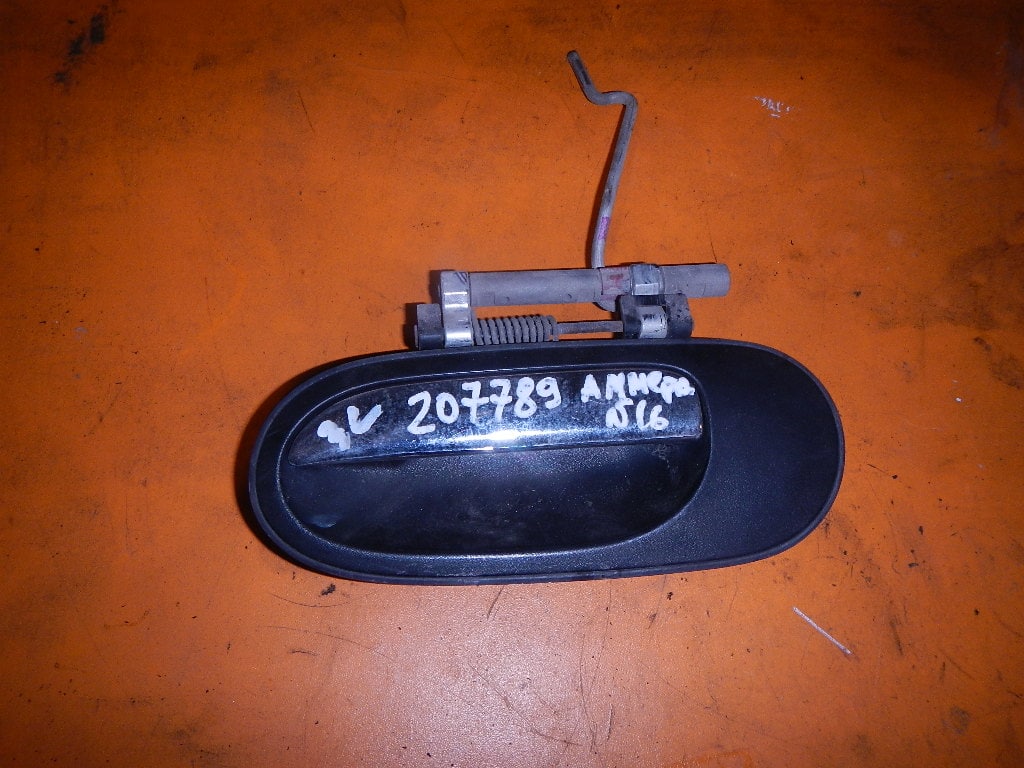 Ручка двери задней наружная левая