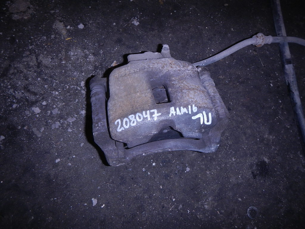 Суппорт передний левый