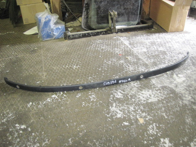 Молдинг заднего бампера