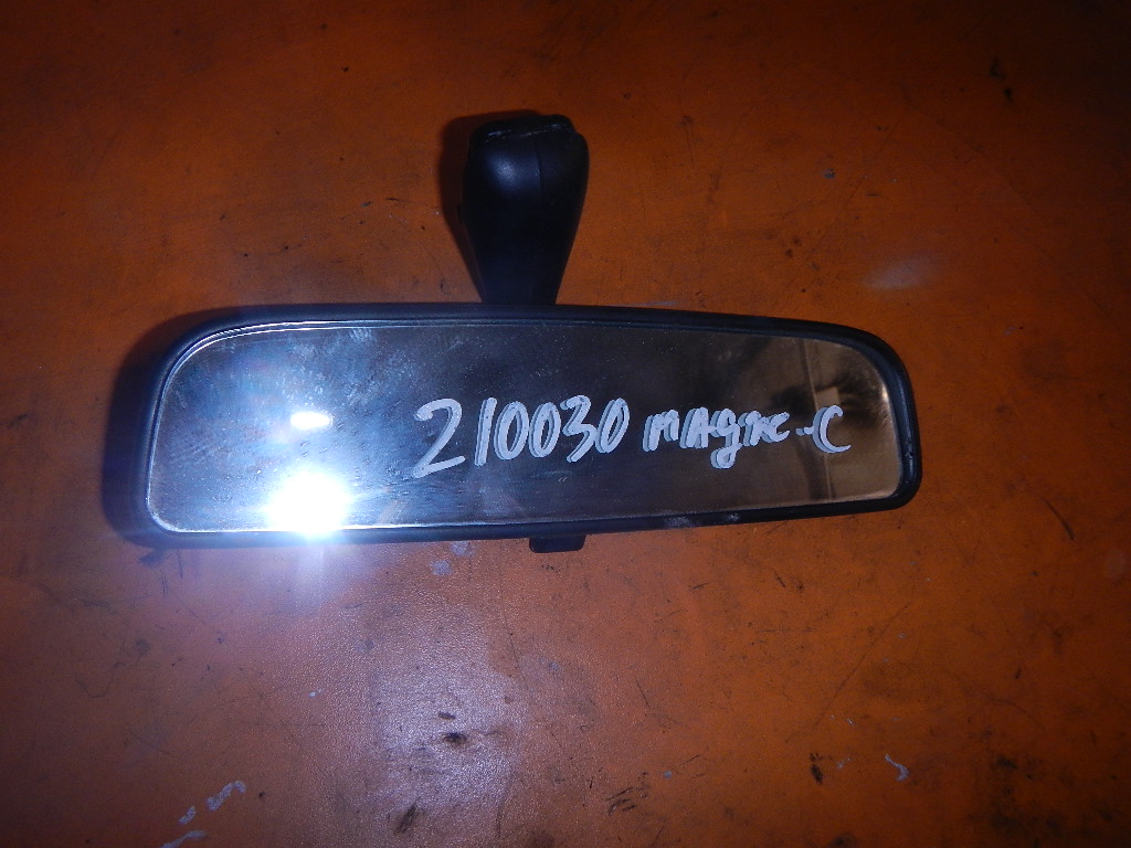 Зеркало заднего вида