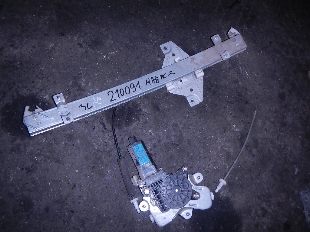 Стеклоподъемник электр. задний левый