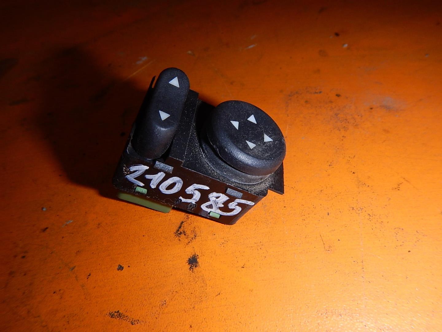 Переключатель регулировки зеркал