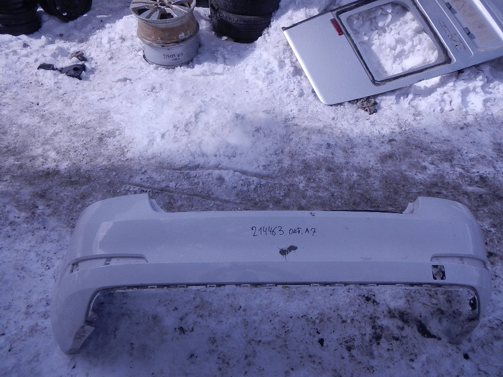 Бампер задний