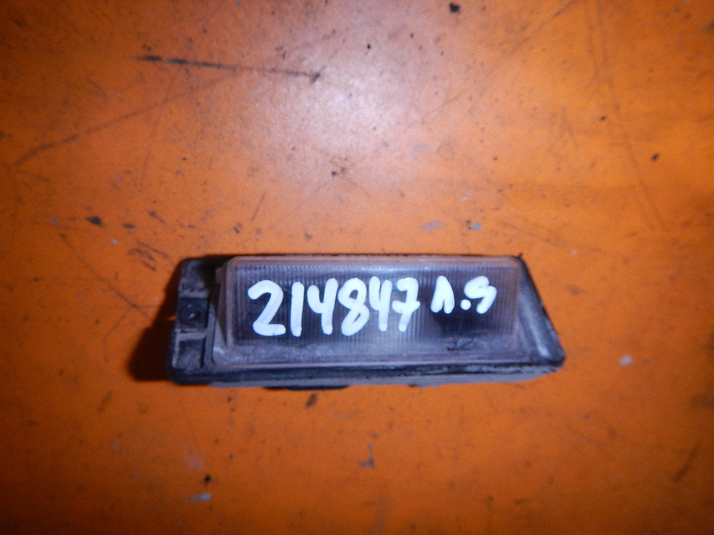 Фонарь подсветки номера