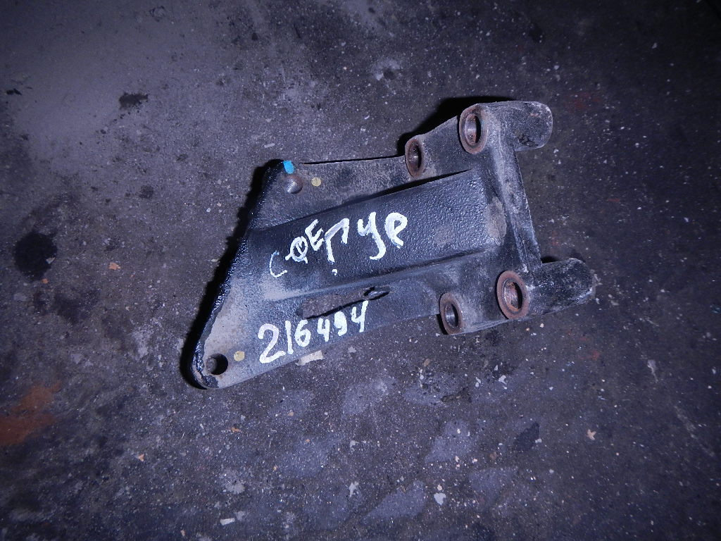 Кронштейн ГУР