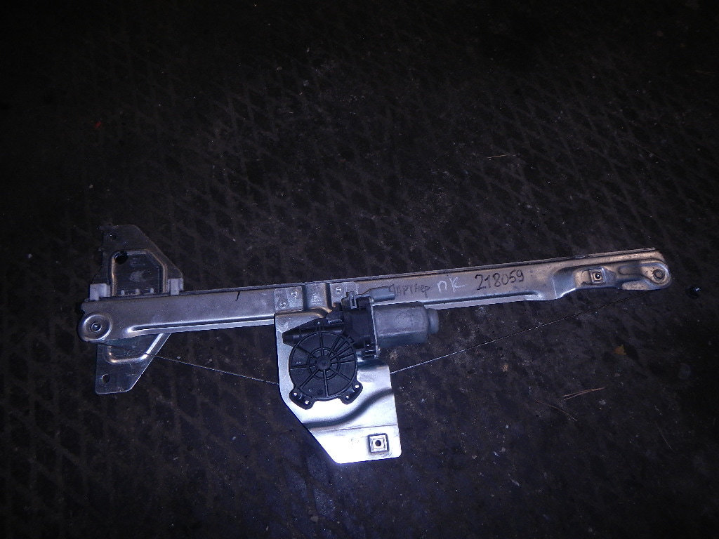 Стеклоподъемник электр. передний правый