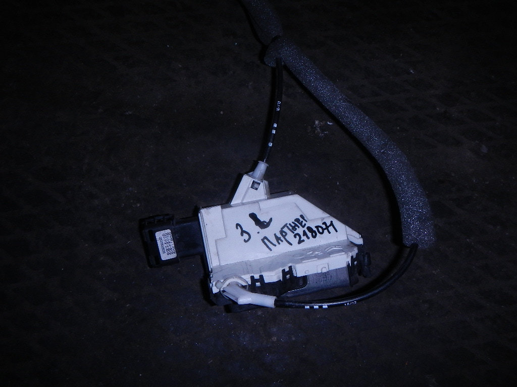 Замок двери сдвижной