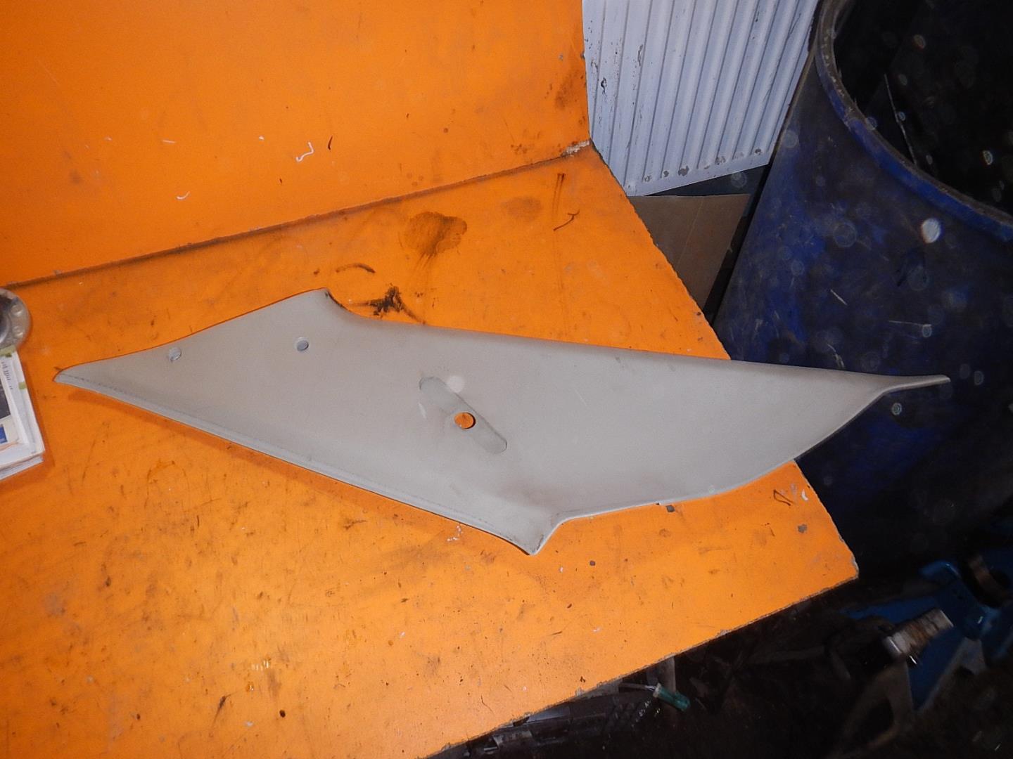 Обшивка стойки