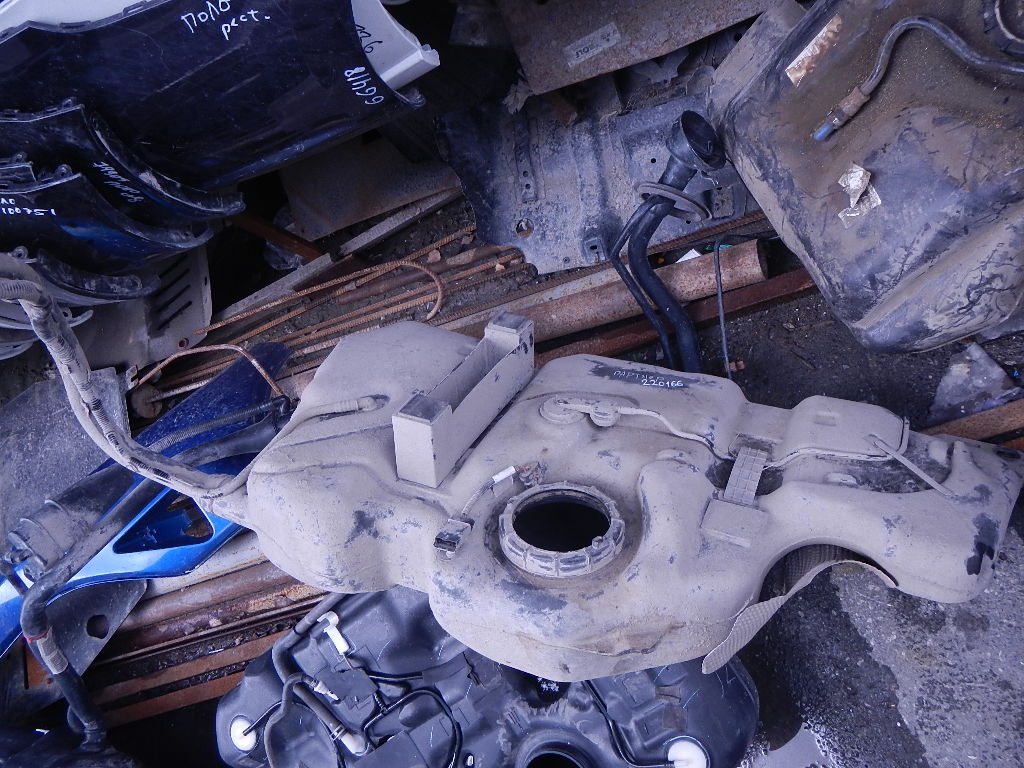 Бак топливный