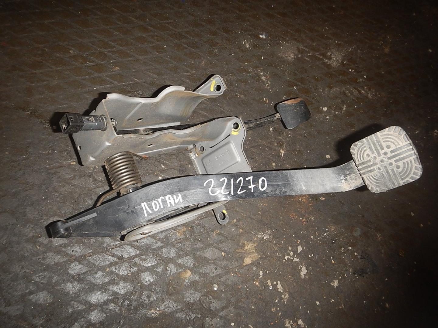 Блок педалей