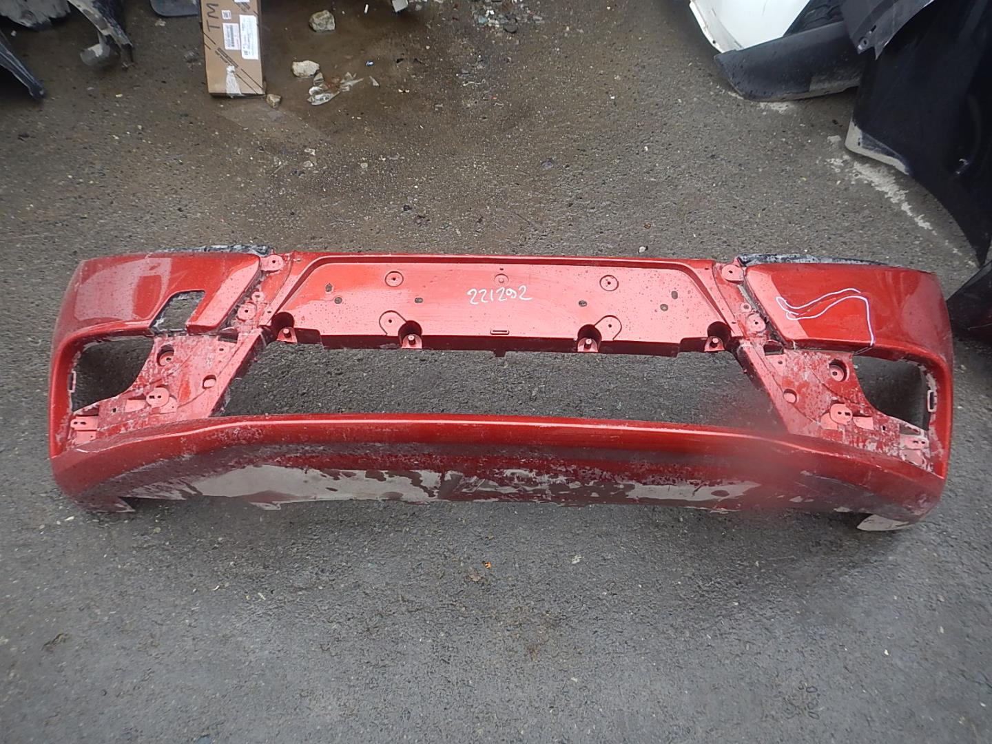 Бампер передний