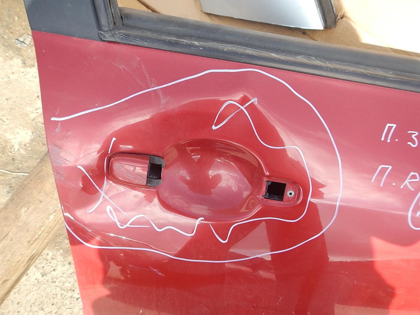 Дверь передняя правая