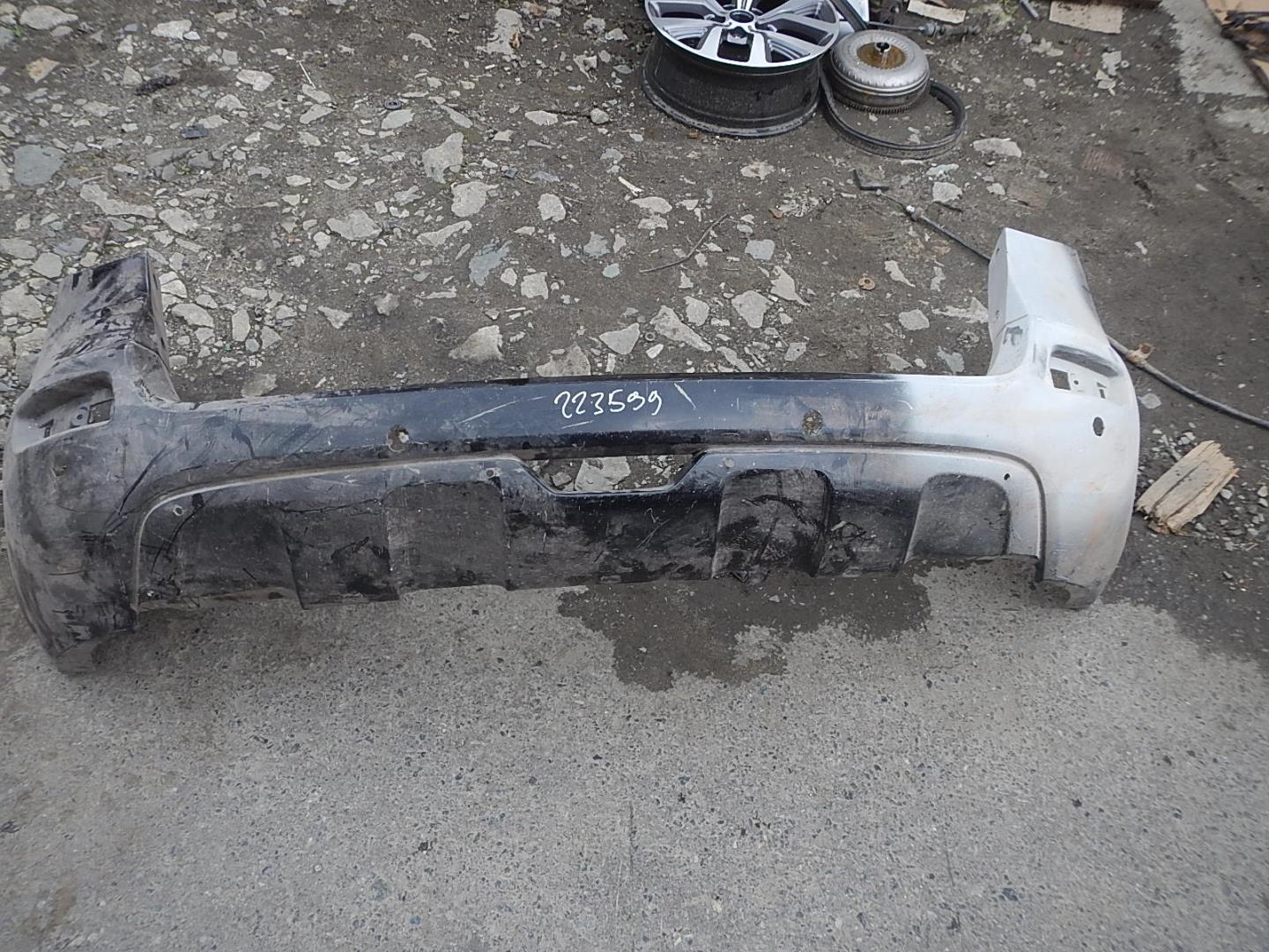 Бампер задний