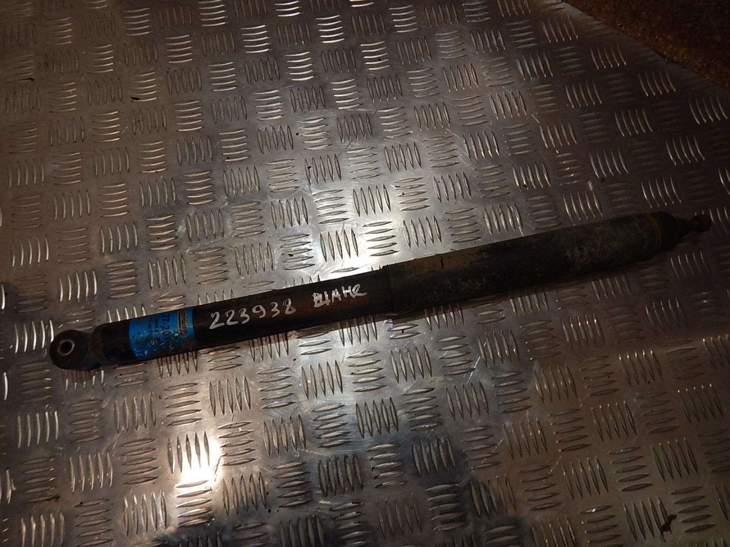 Амортизатор задний правый