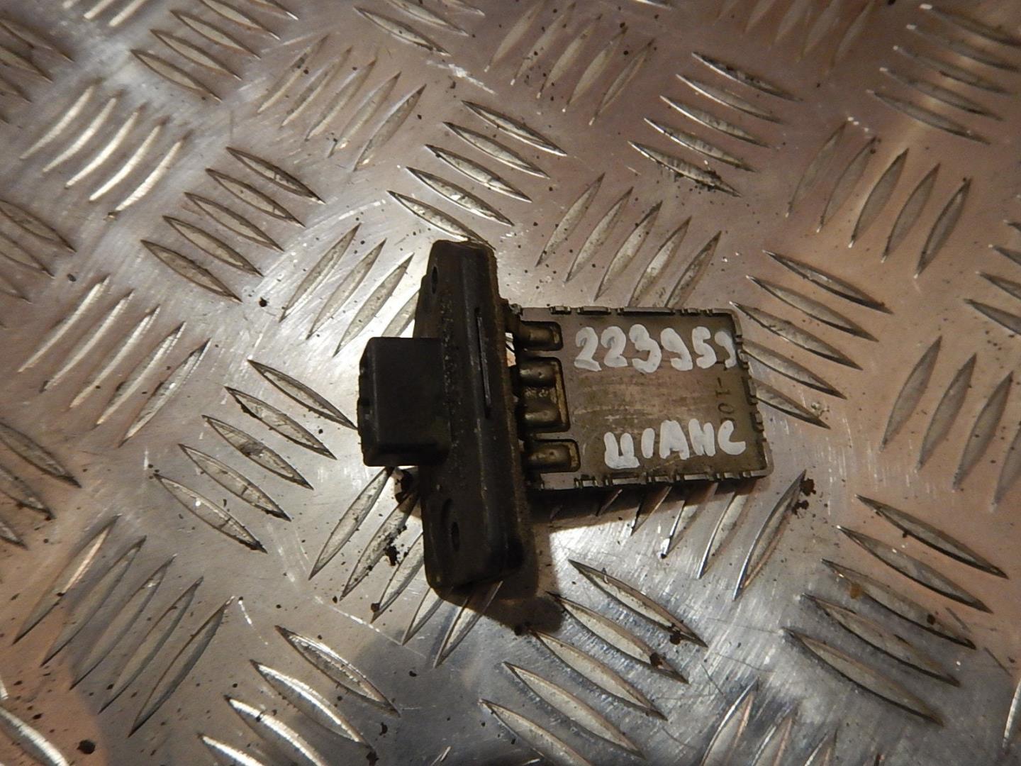 Резистор отопителя