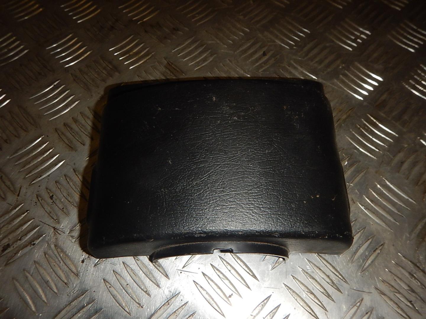 Кожух рулевой колонки