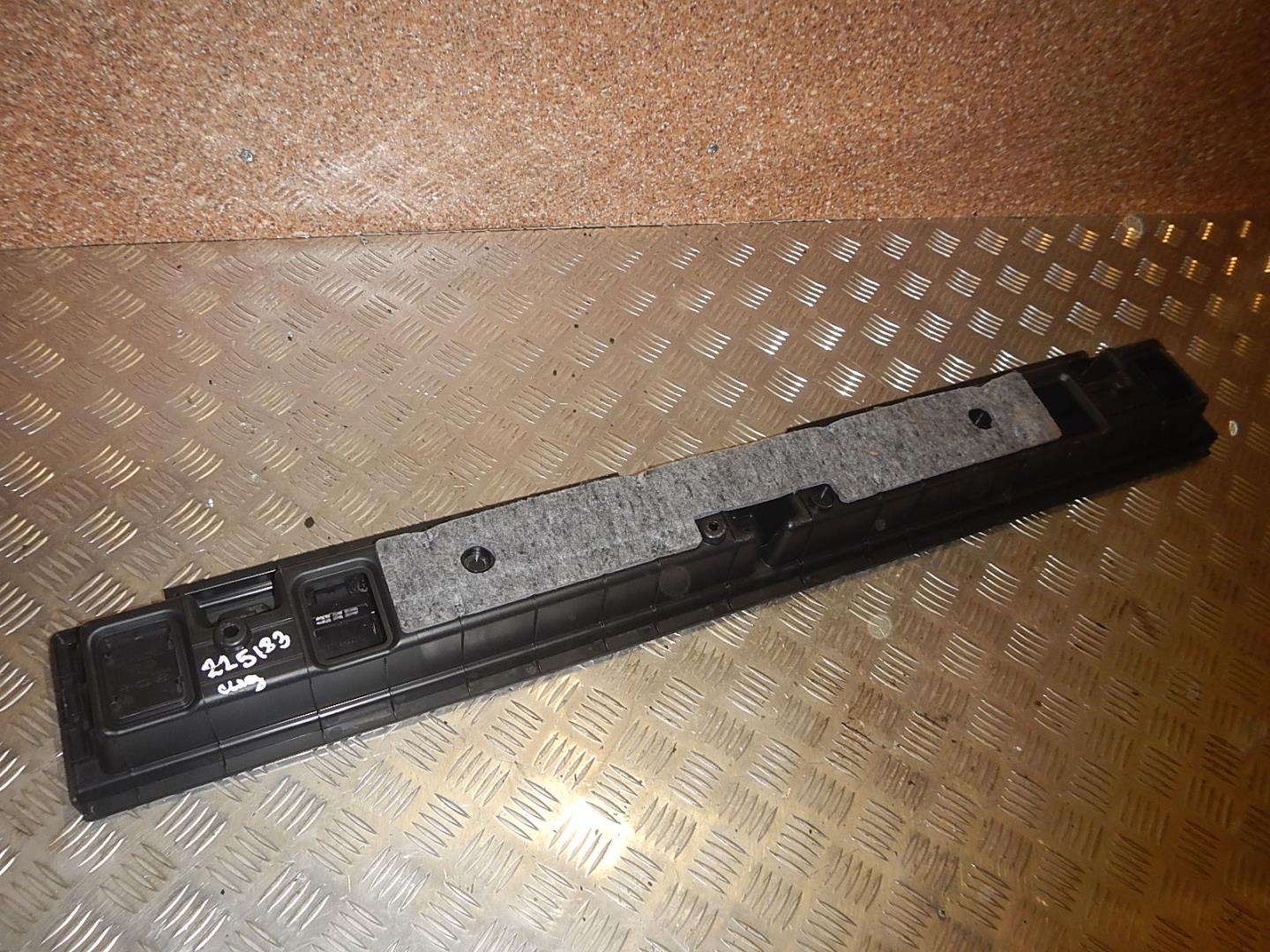 Пол багажника