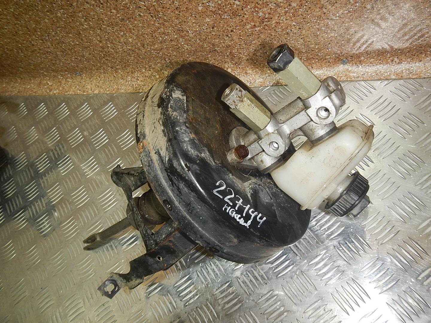 Усилитель тормозов вакуумный