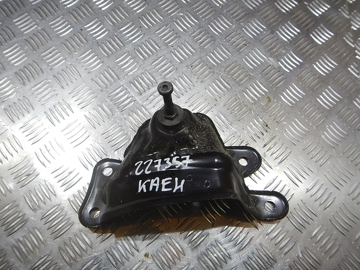 Крепеж