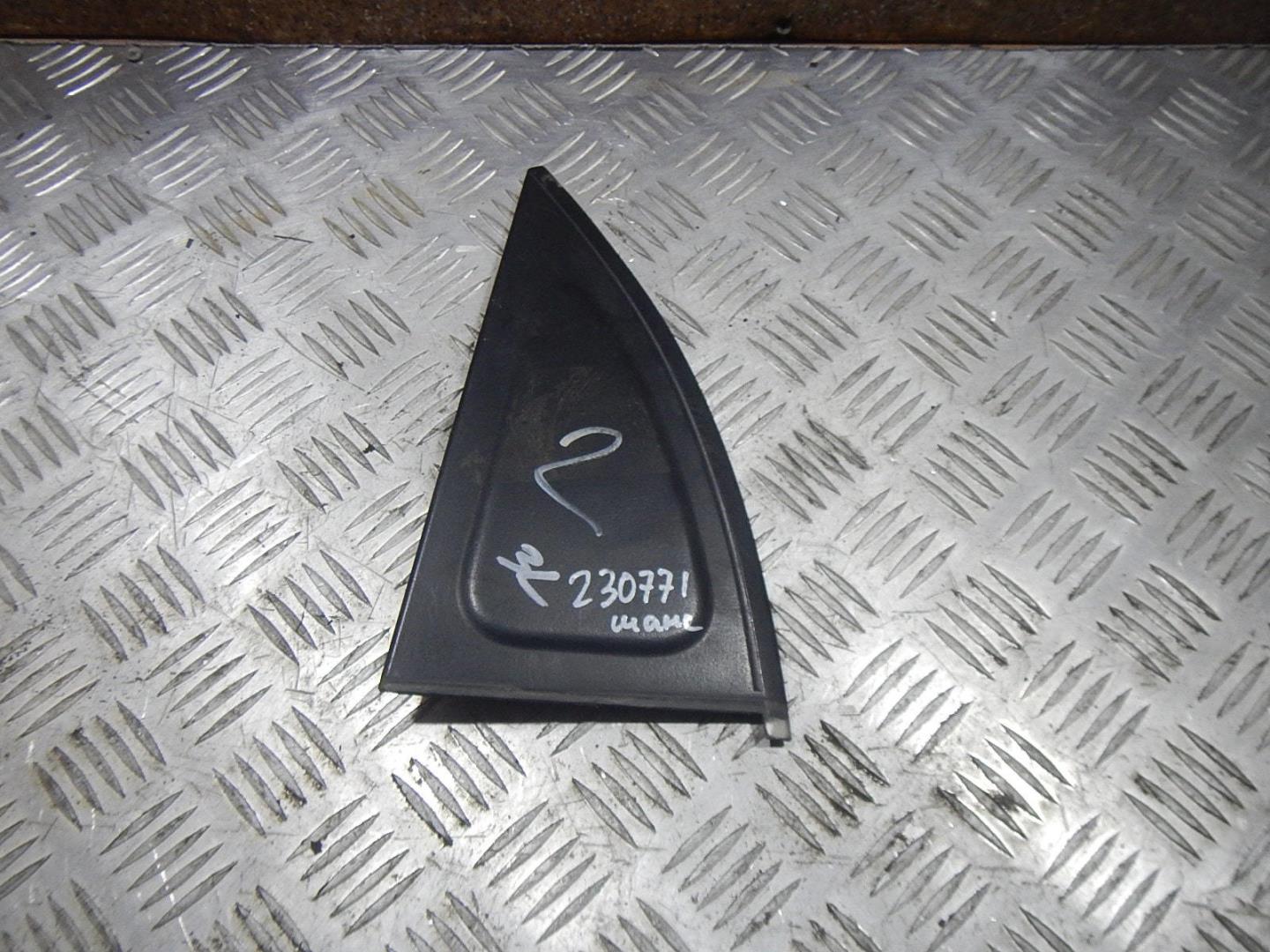 Накладка двери задней левой