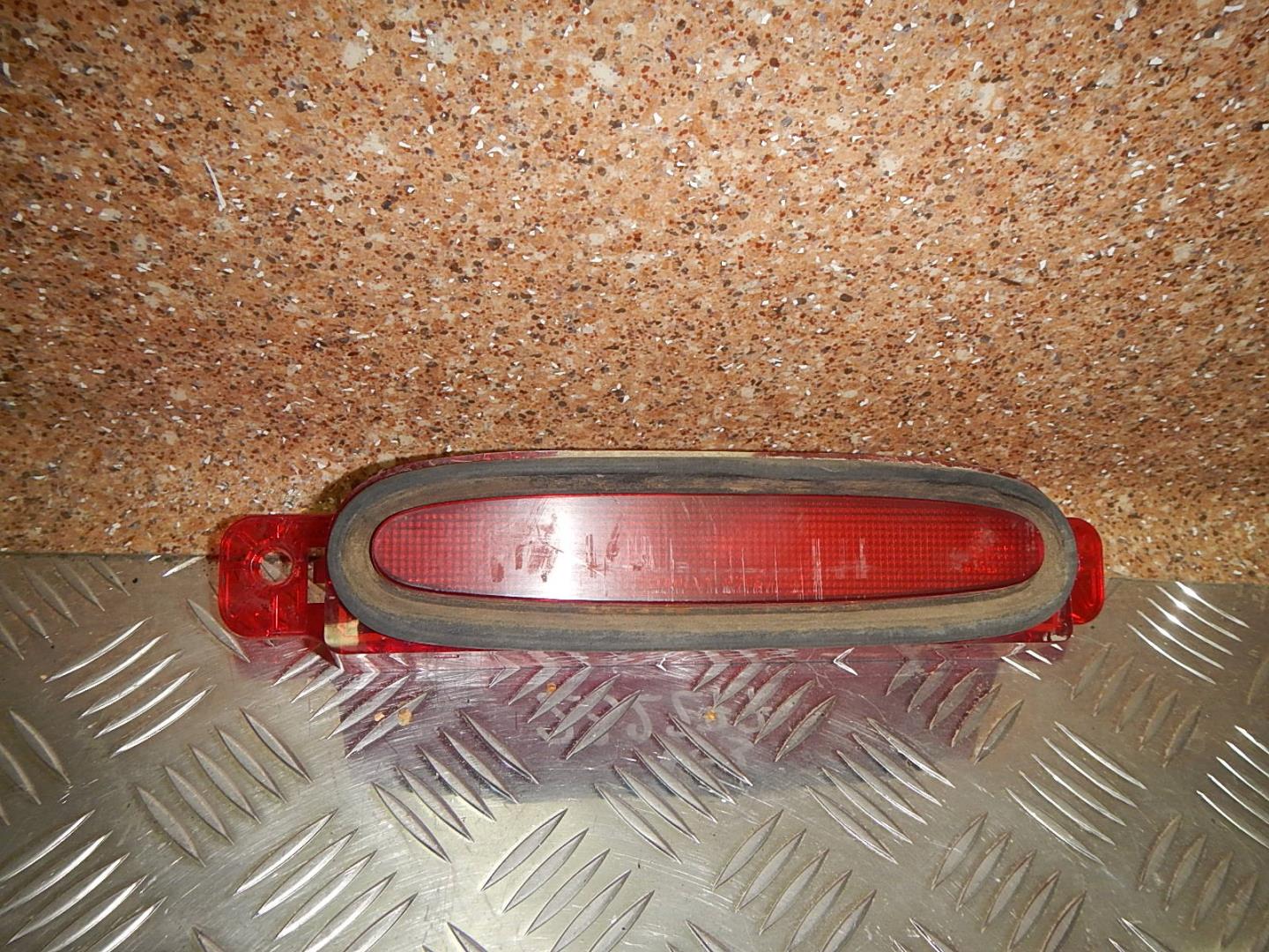 Фонарь задний (стоп сигнал)