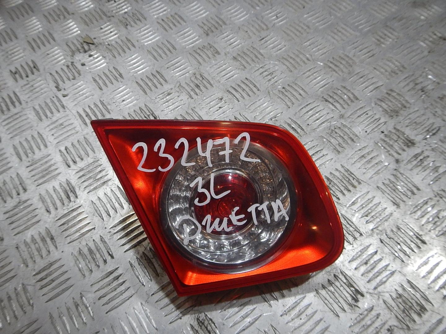 Фонарь задний внутренний левый