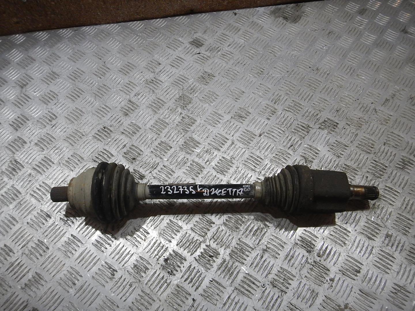 Полуось передняя левая