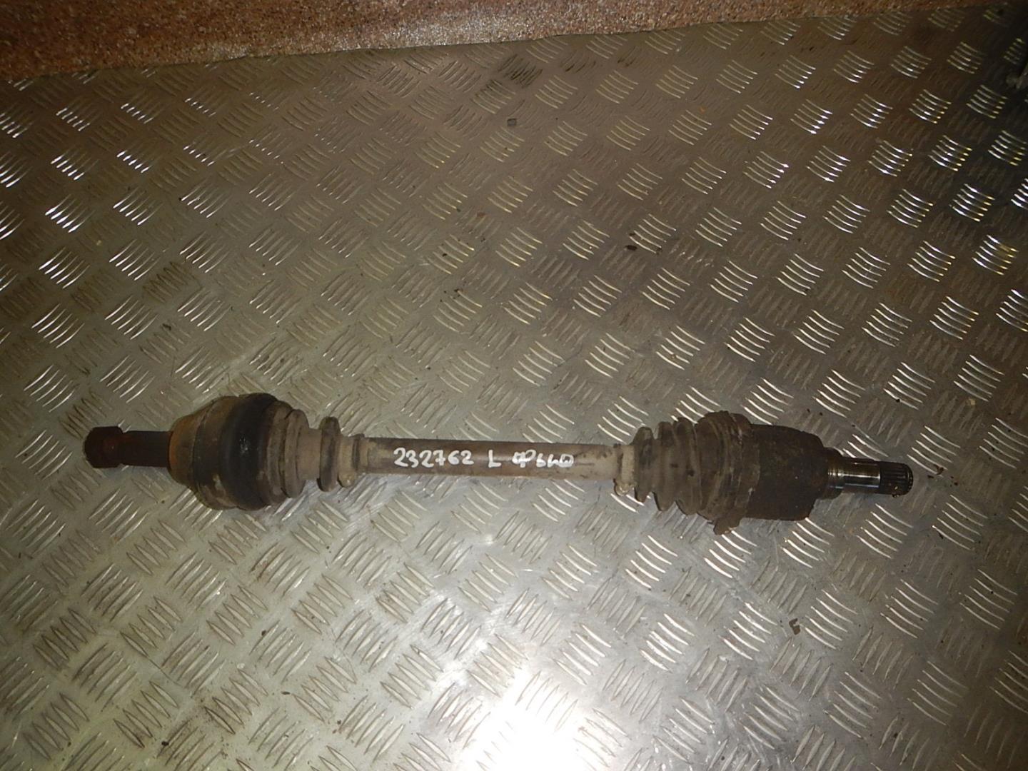 Полуось передняя левая