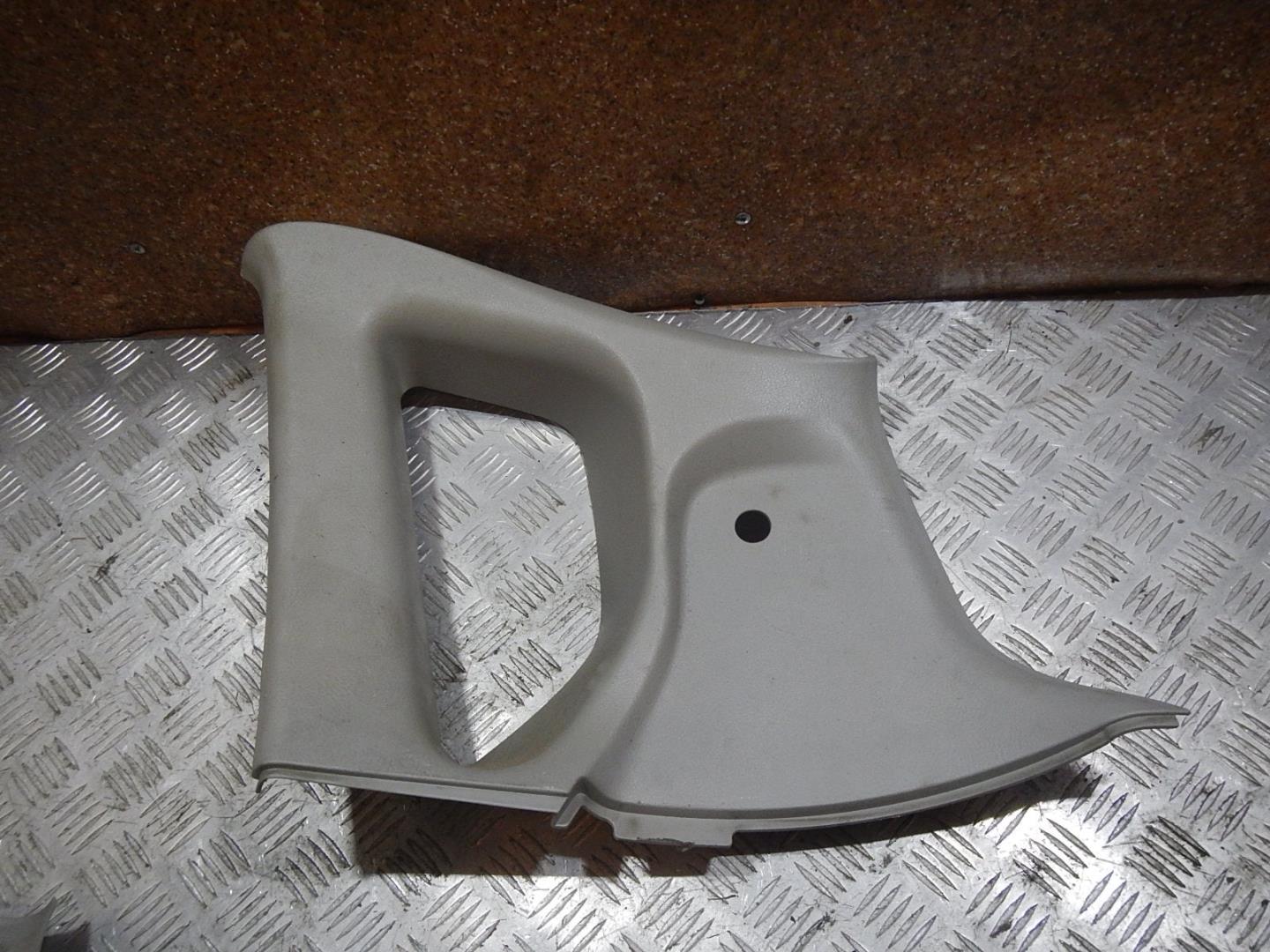 Обшивка стойки