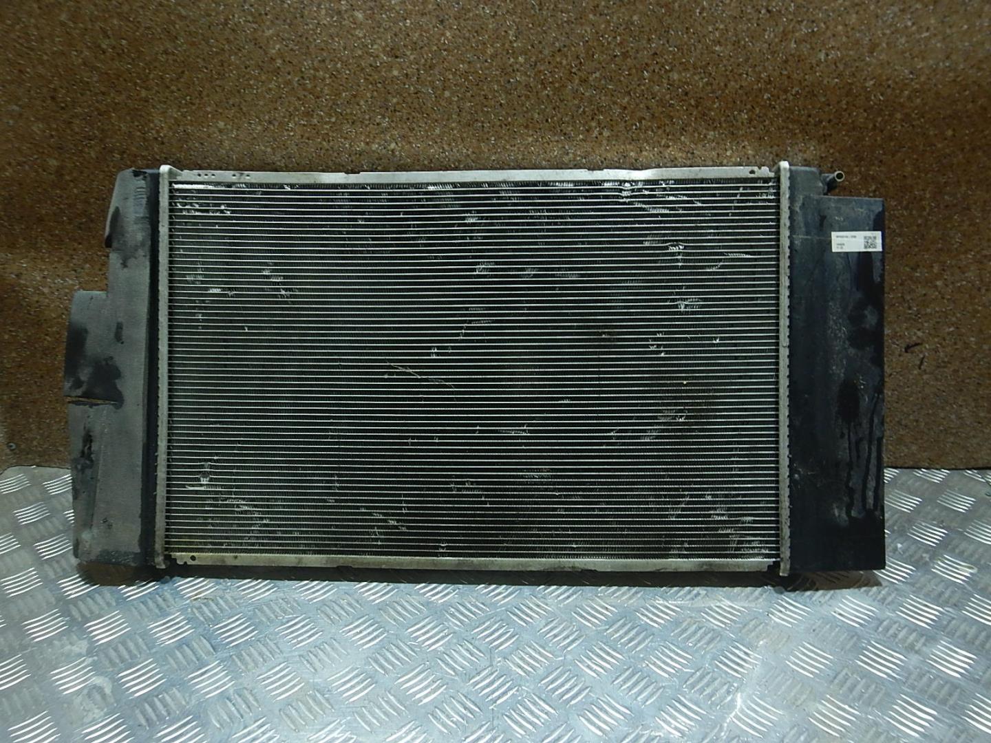 Радиатор охлаждения двигателя основной