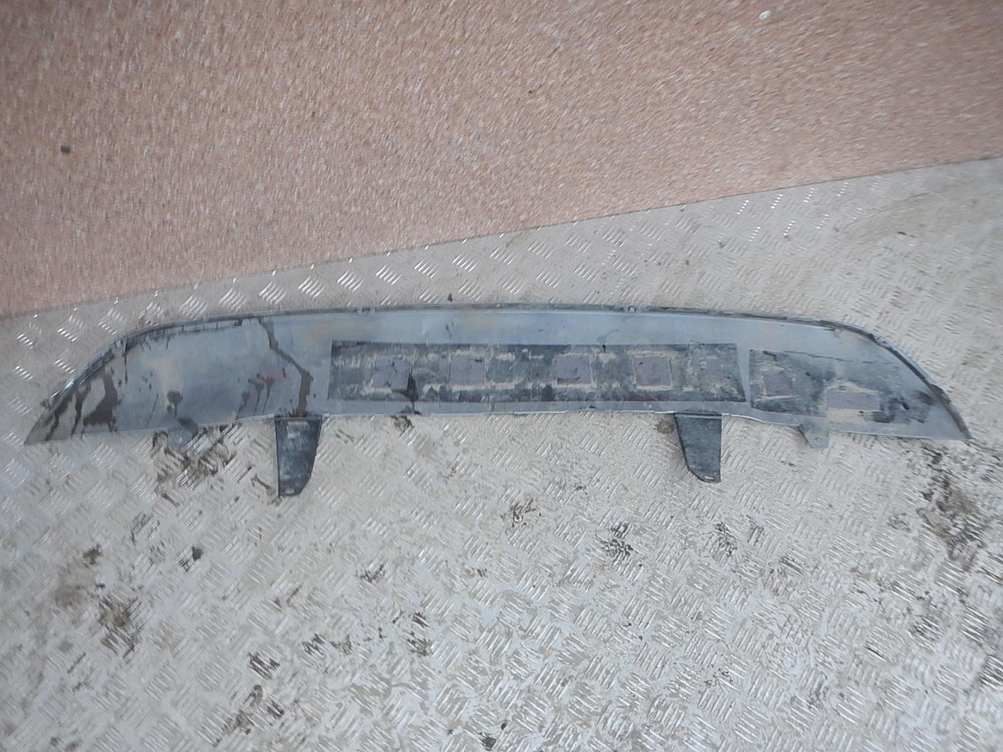 Накладка заднего бампера