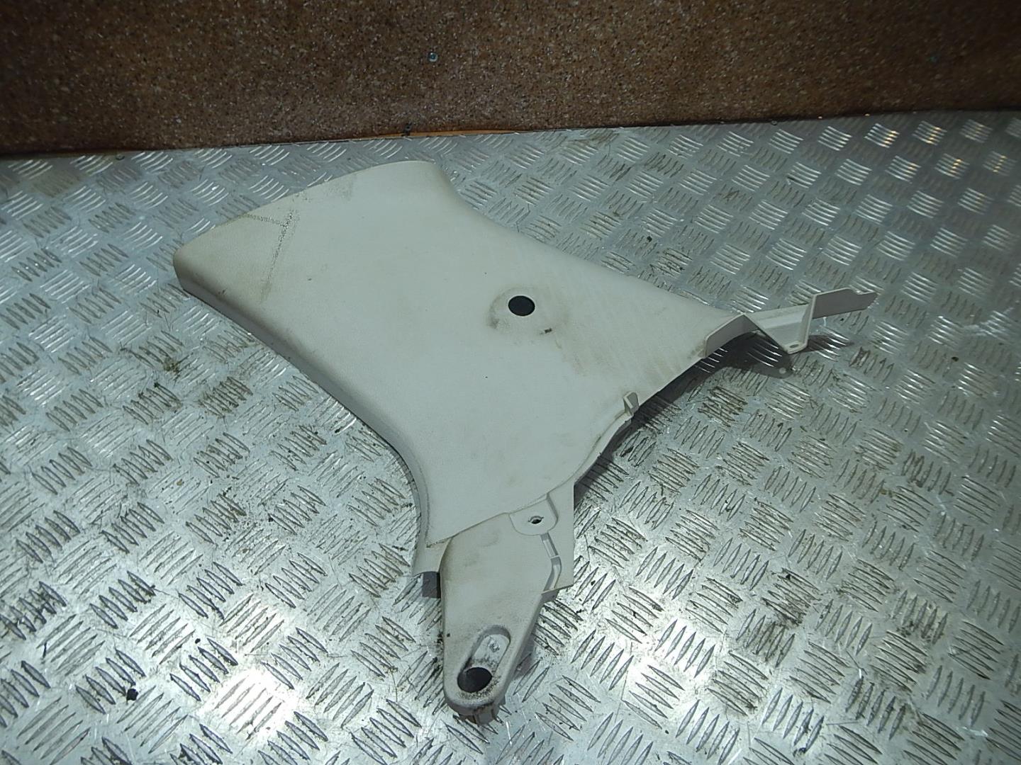 Обшивка стойки