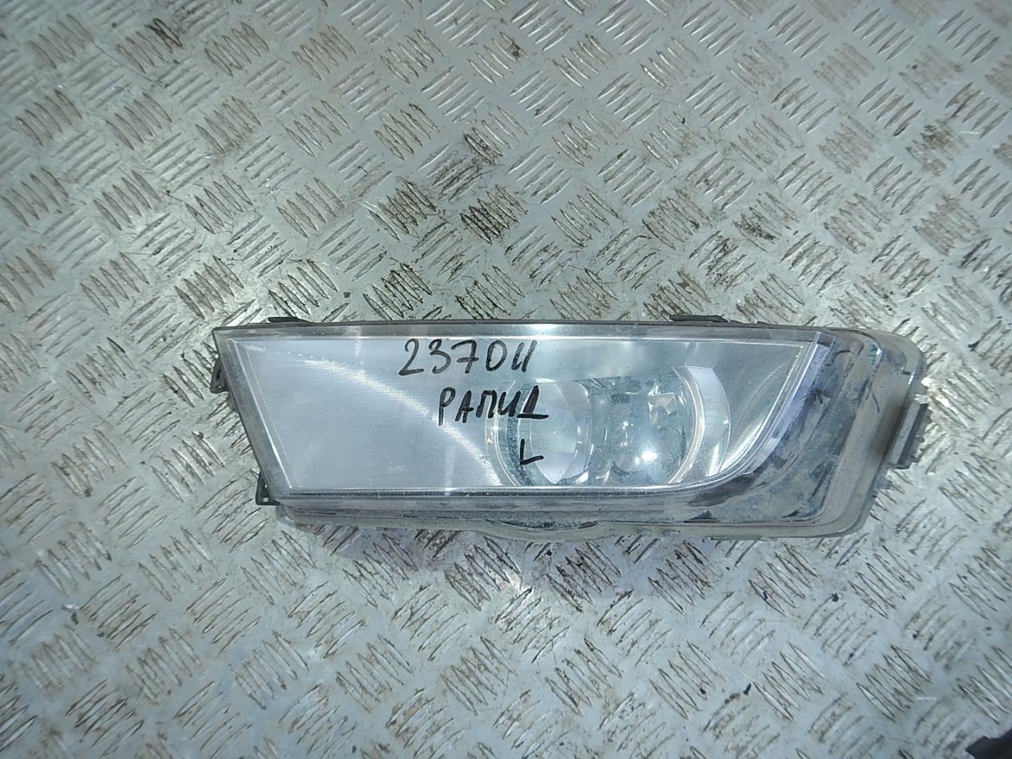 Фара противотуманная левая