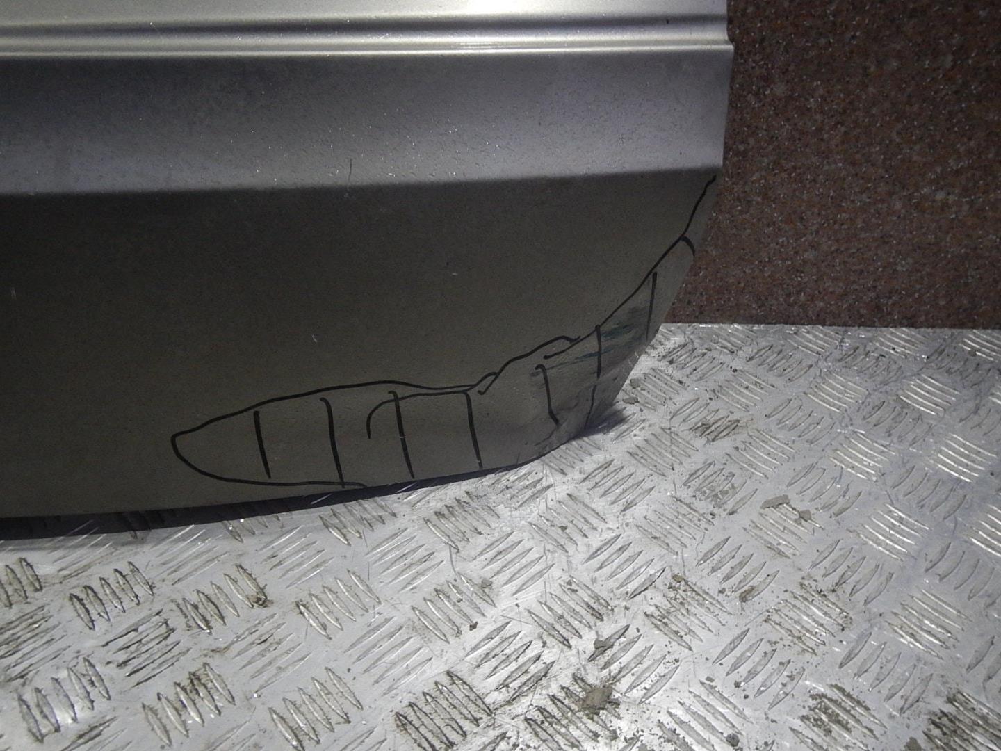 Дверь багажника