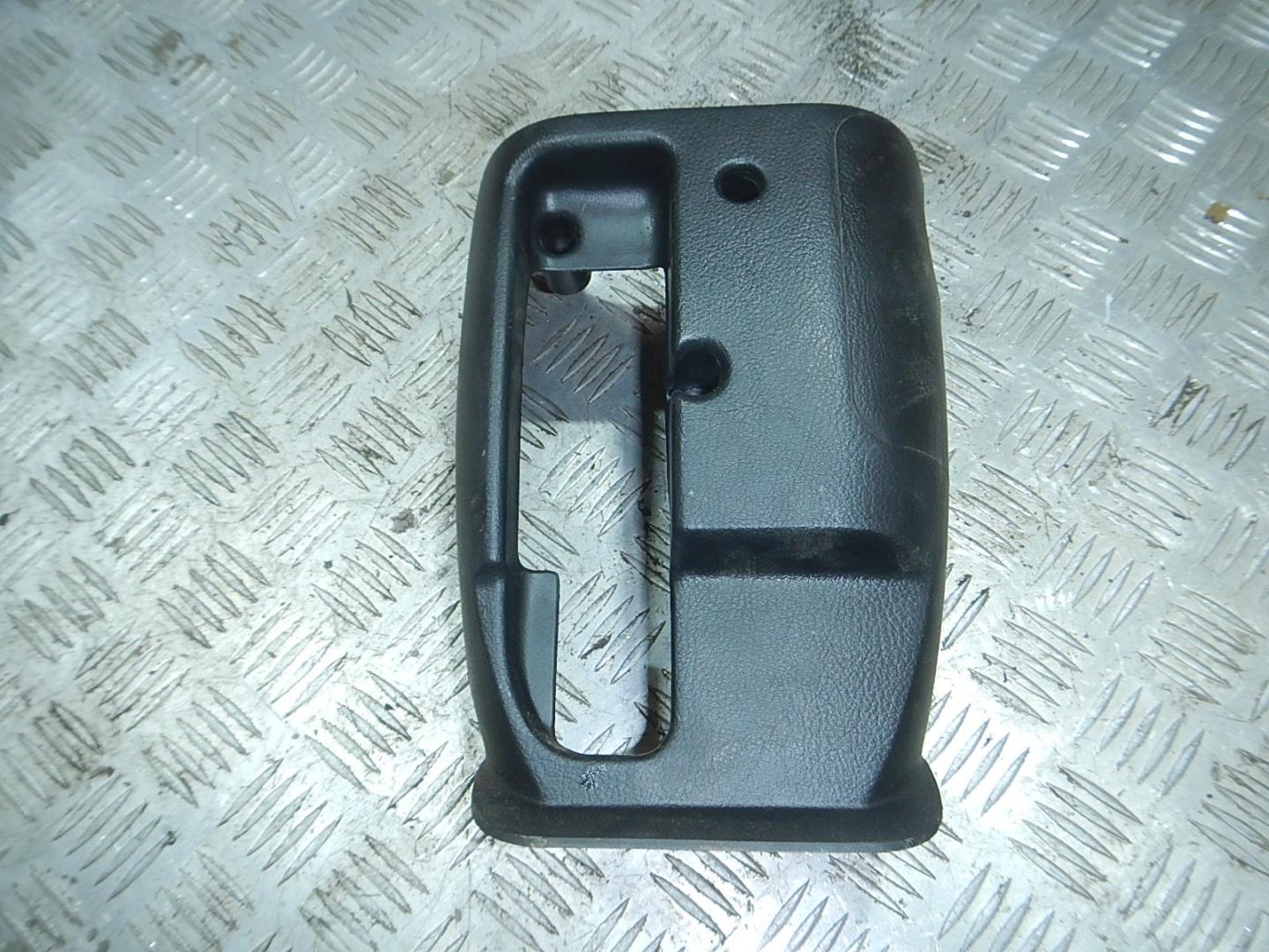 Кожух рулевой колонки